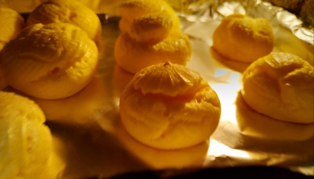 简单易成功的奶油小泡芙做法