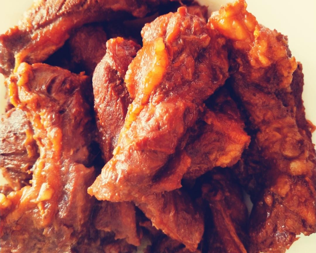 炖牛腩（电压力锅版）的做法