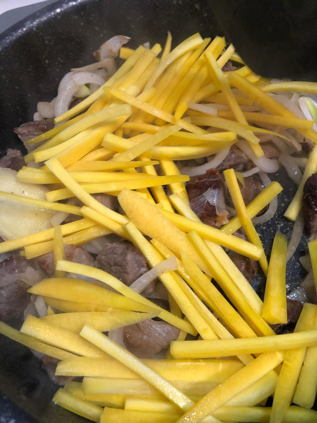 不是新疆但是是斯坦国的超正宗牛肉手抓饭（Plov/Pilaf）