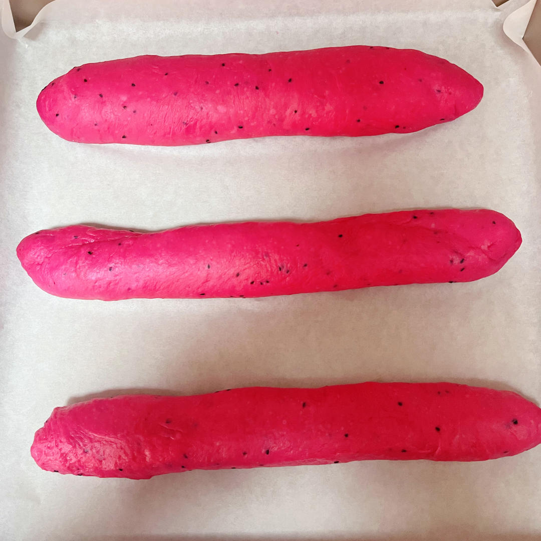 草莓🍓奥利奥魔法棒面包