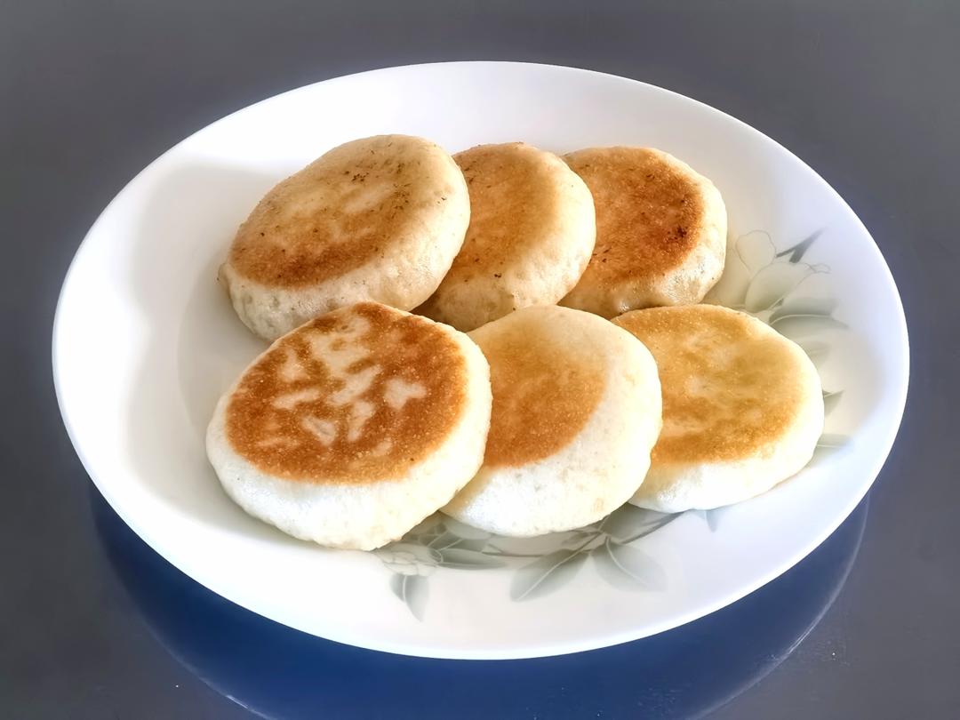 松软空心发面饼
