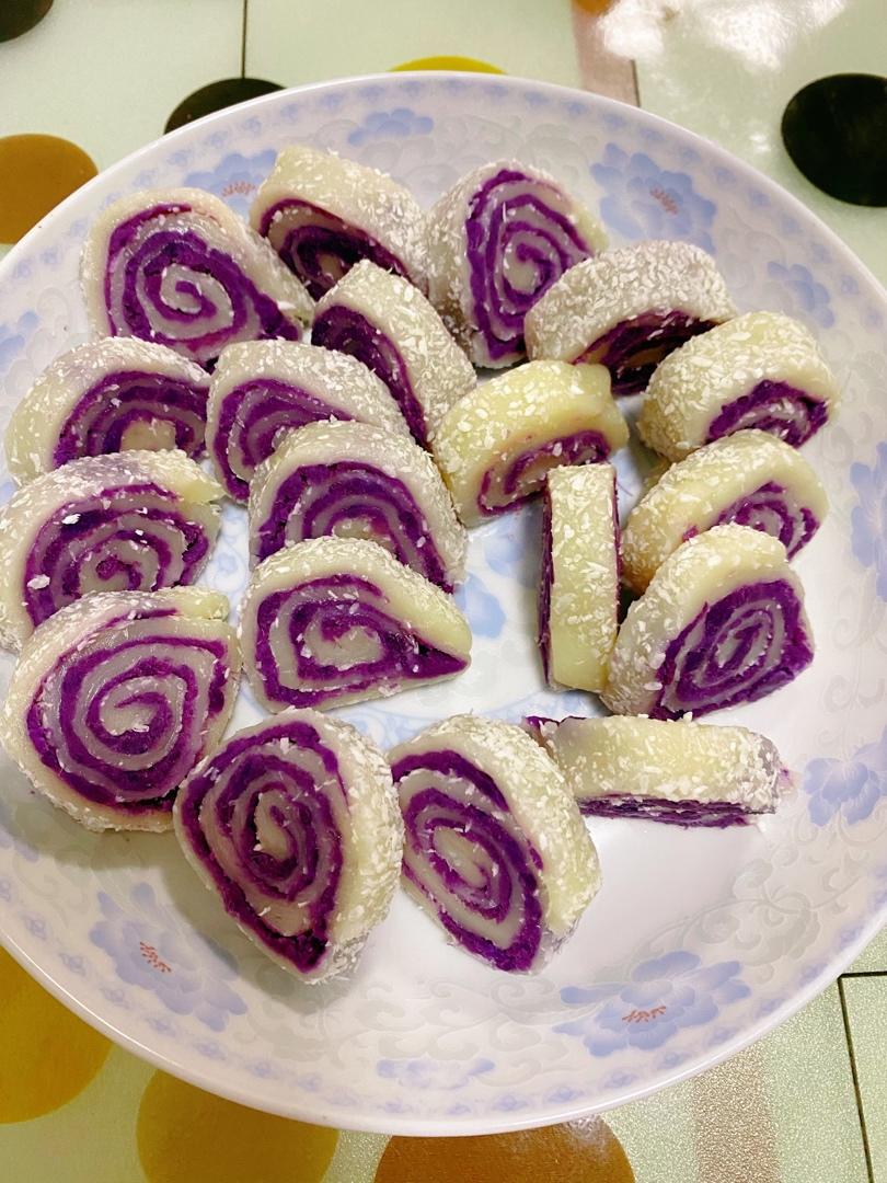 麦兜蔡做的紫薯椰蓉糯米卷
