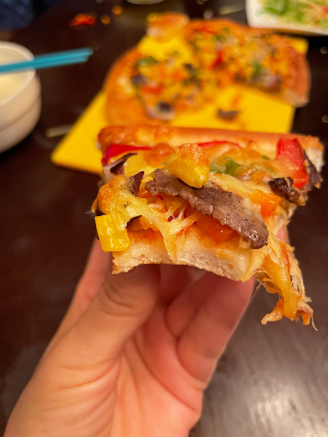 黑椒牛肉厚底披萨