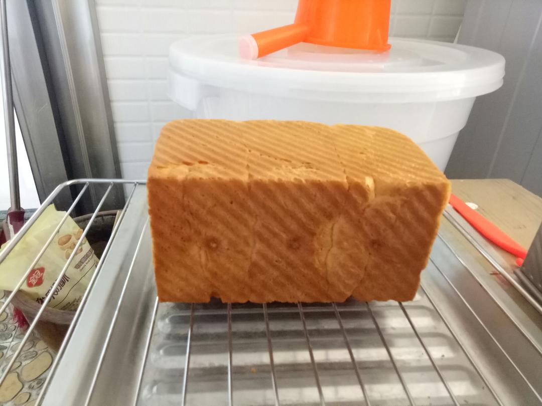 夺命软吐司(๑´ڡ`๑)超软拉丝极速方便的一次发酵吐司