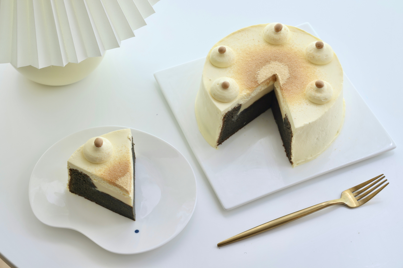 黑芝麻椰奶凝酪蛋糕-博世烤箱