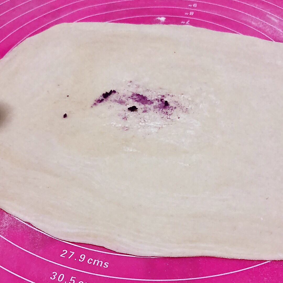快手紫薯飞饼卷的做法 步骤2