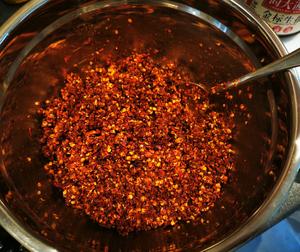 超赞的辣椒油制作，好吃又简单的做法 步骤3