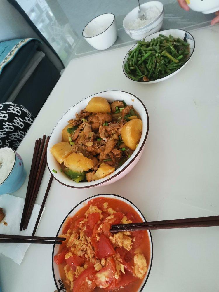 黄焖鸡