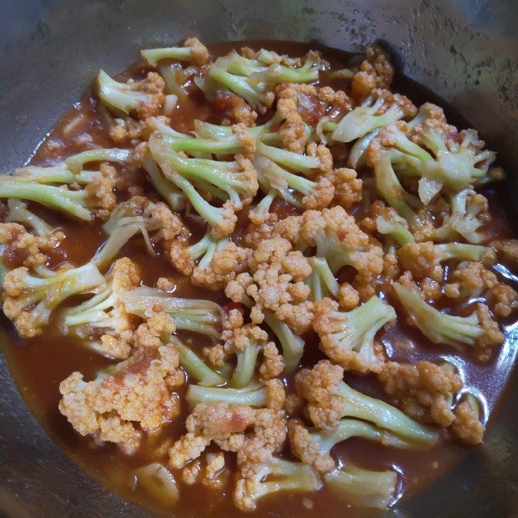 西红柿炒菜花（夏季开胃菜）