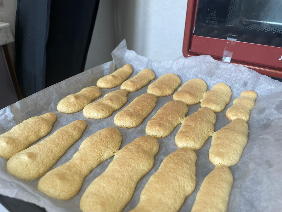 手指饼干-提拉米苏