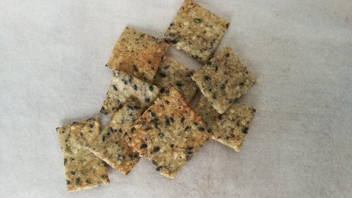 【健康零食】全麦芝麻饼干