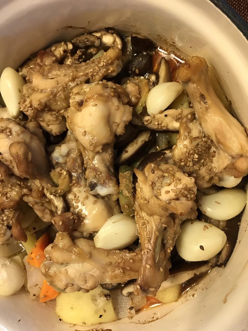 无水杂蔬鸡腿【6月北鼎珐琅铸铁锅食谱】