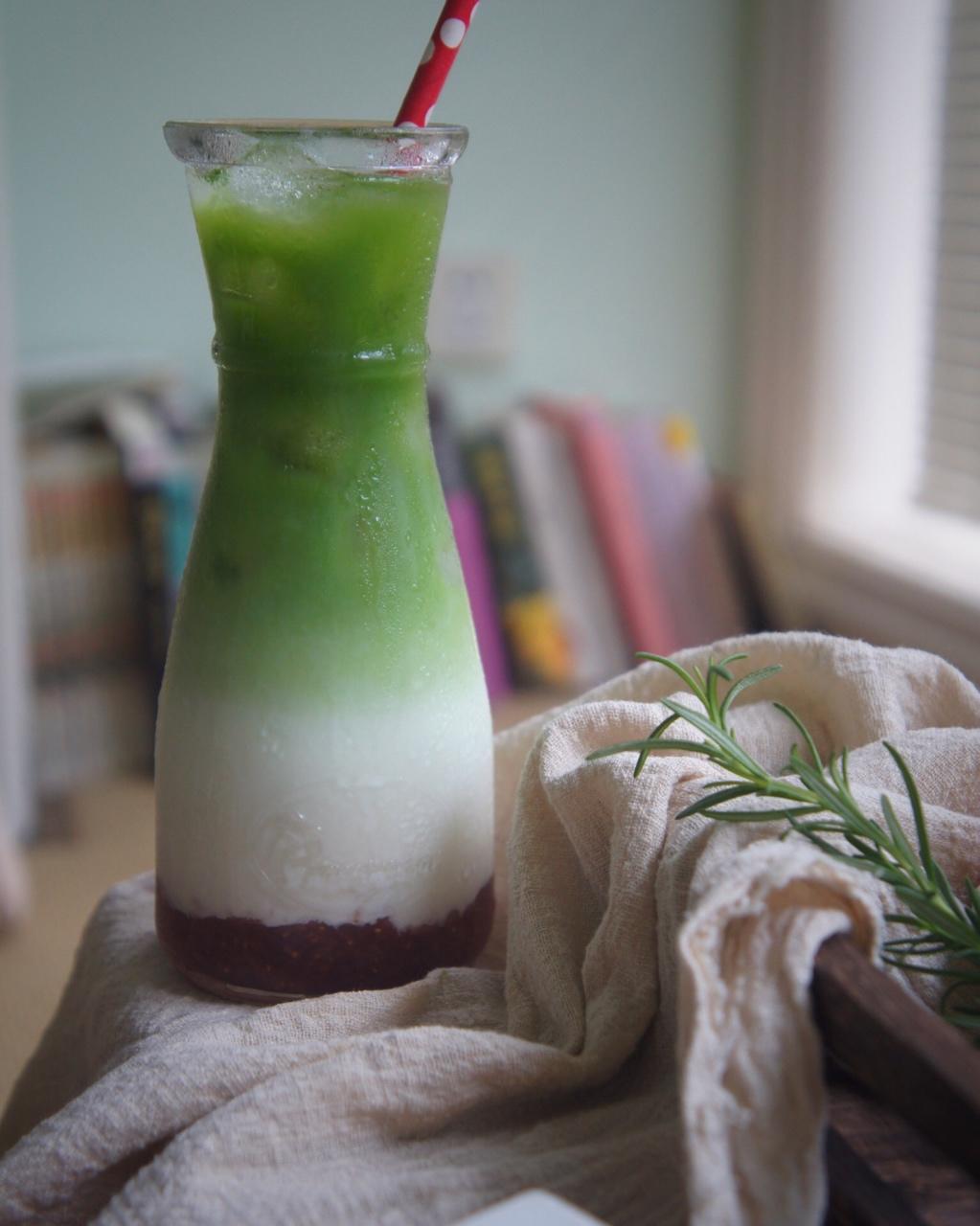 视频【茶莓松露冰饮】30秒学会