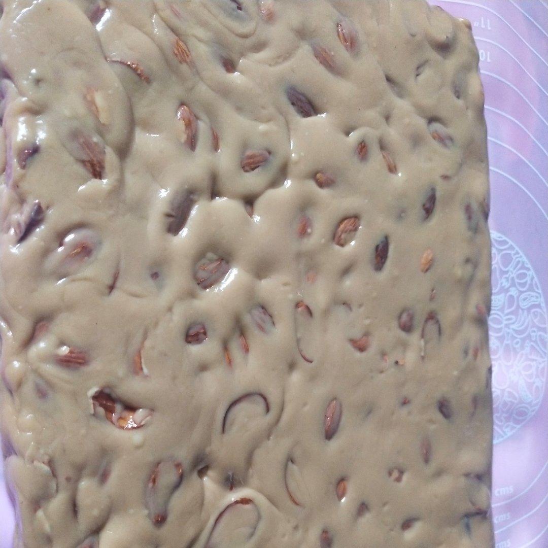 比牛轧糖还要好吃的花生太妃糖（消耗淡奶油）