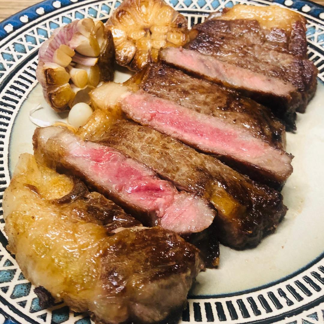 煎西冷牛排（零失败）