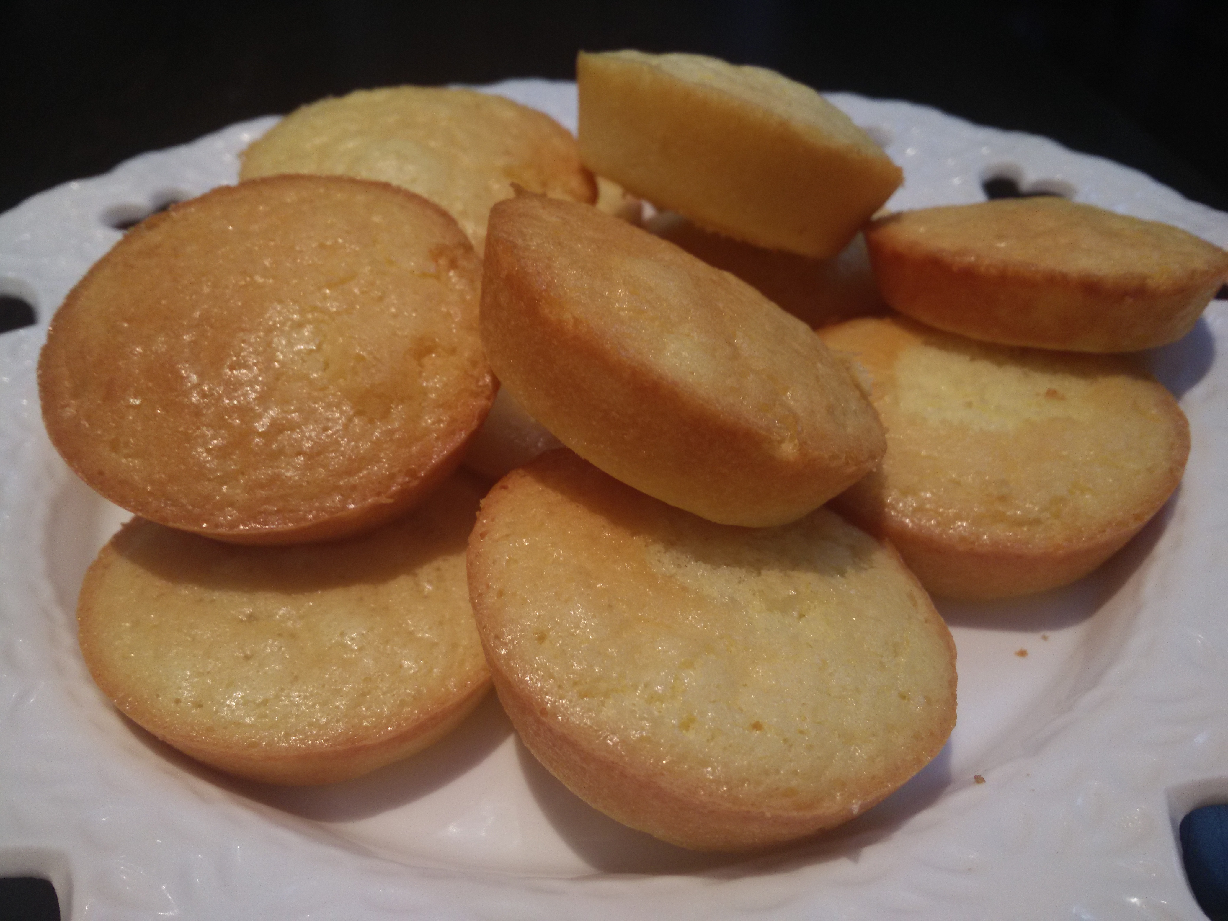 奶香迷你蛋糕仔