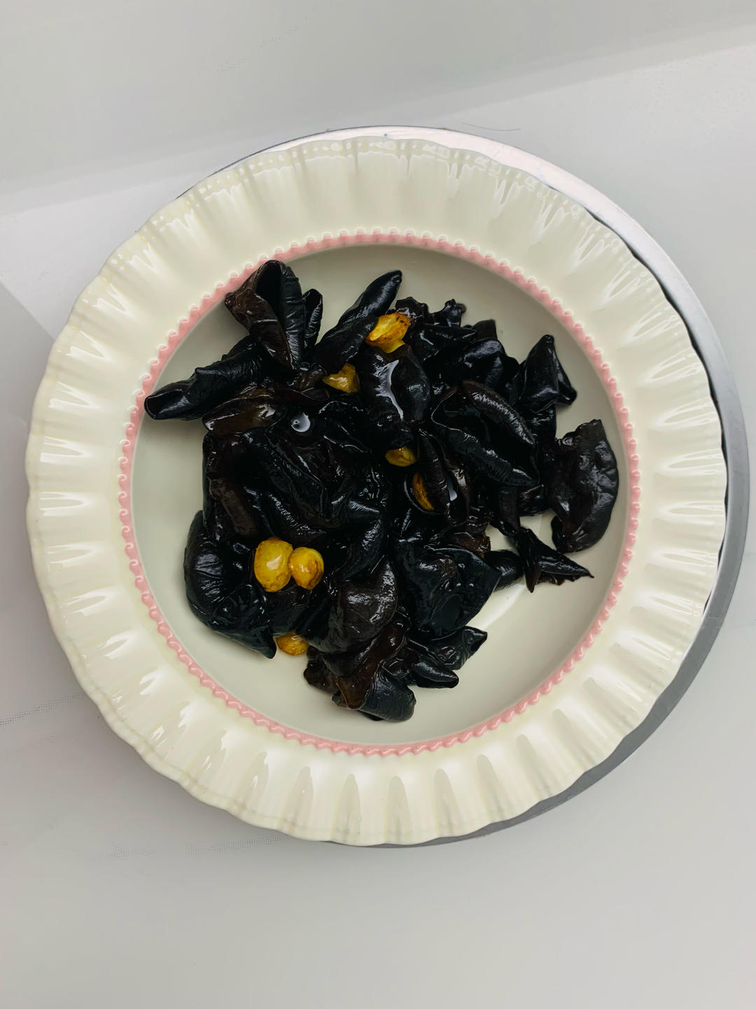 新鲜莲子炒木耳