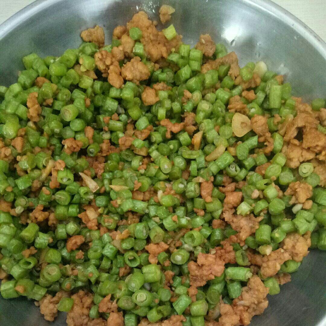 肉沫豆角下饭菜