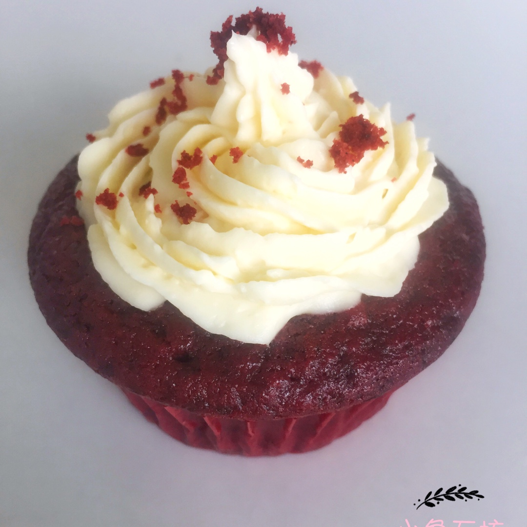 红丝绒杯子蛋糕（酸奶油Q弹版）Red velvet cupcake