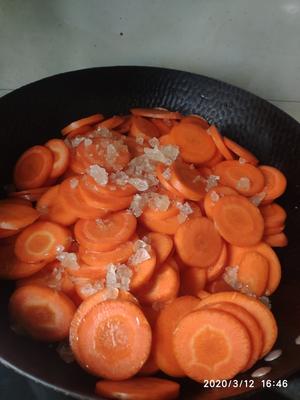 胡萝卜干(烤箱版*健康零食)的做法 步骤3