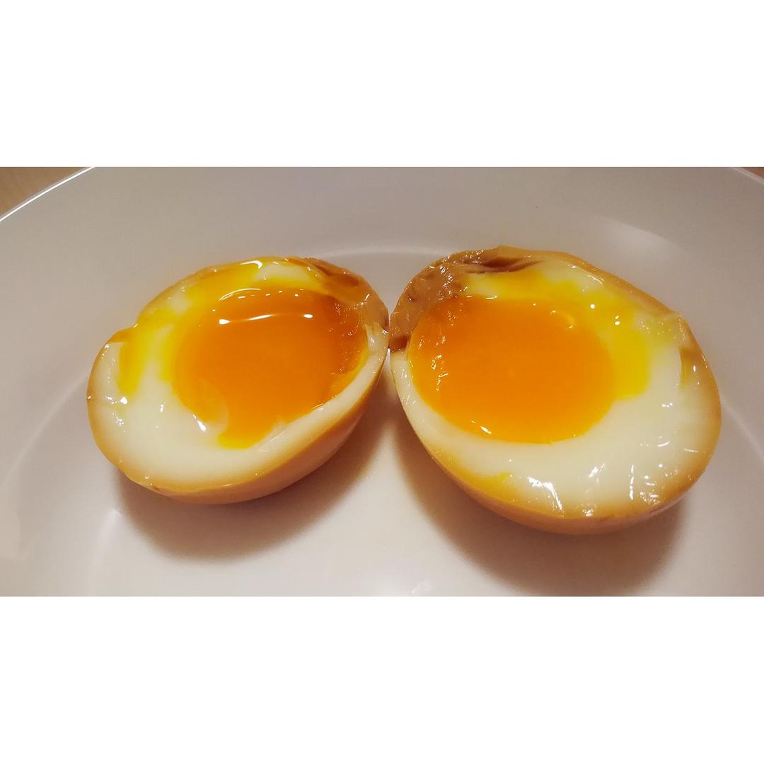 溏心卤蛋