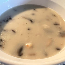 超惊艳奶油蘑菇汤(牛奶版本)