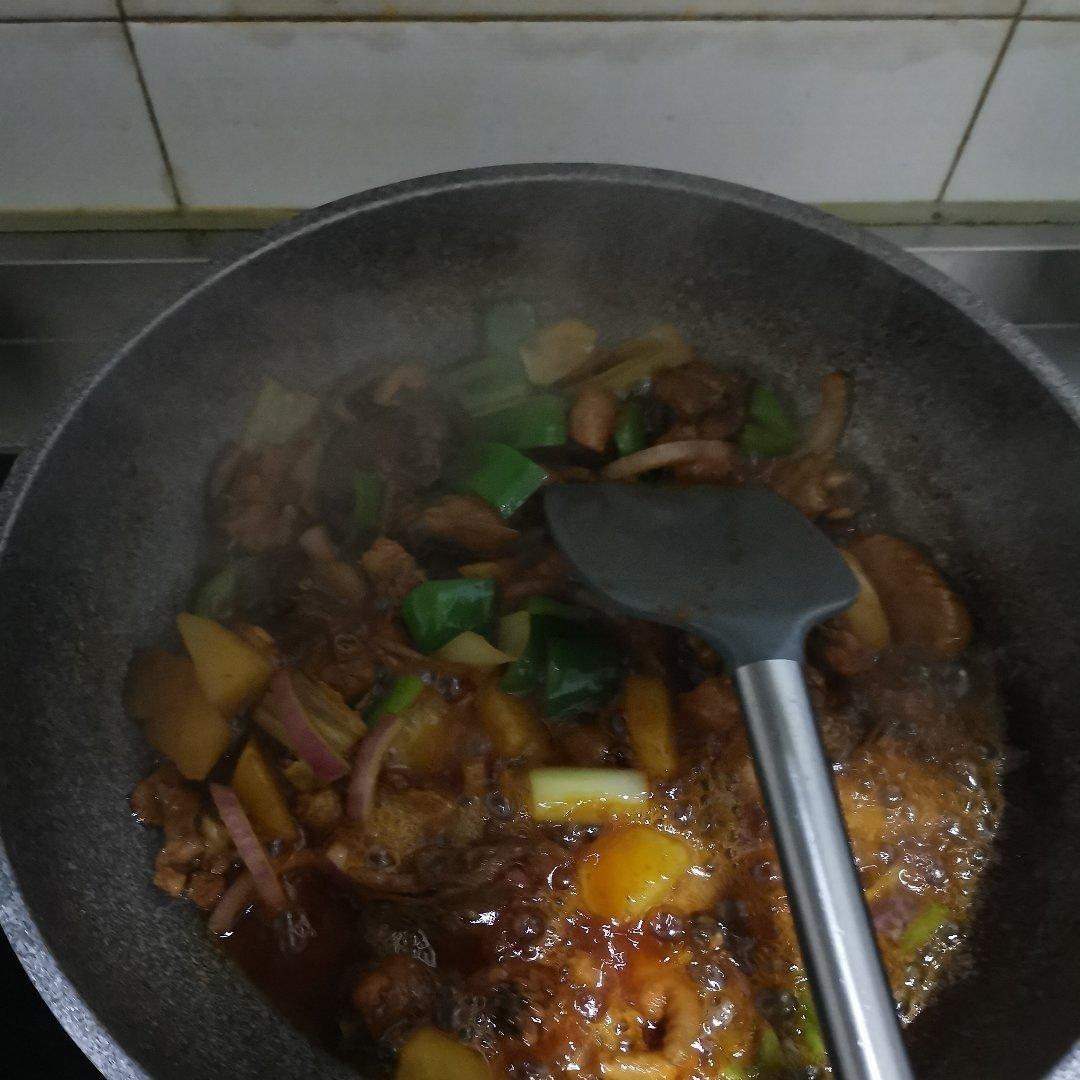 新疆大盘鸡