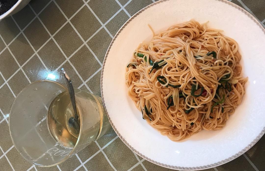 10分钟搞定的一碗葱油拌面