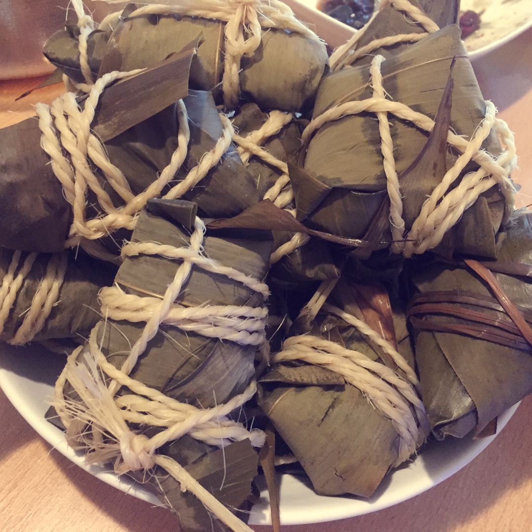蛋黄肉粽