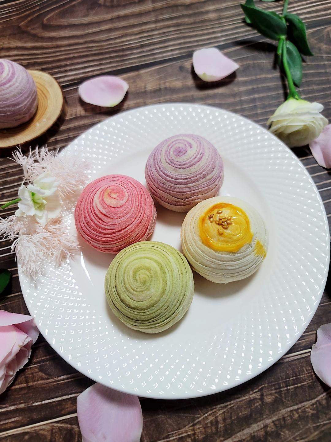 蛋黄酥~紫薯、抹茶、原味~花好月圆，中秋快乐~内附一次做六色蛋黄酥方法~