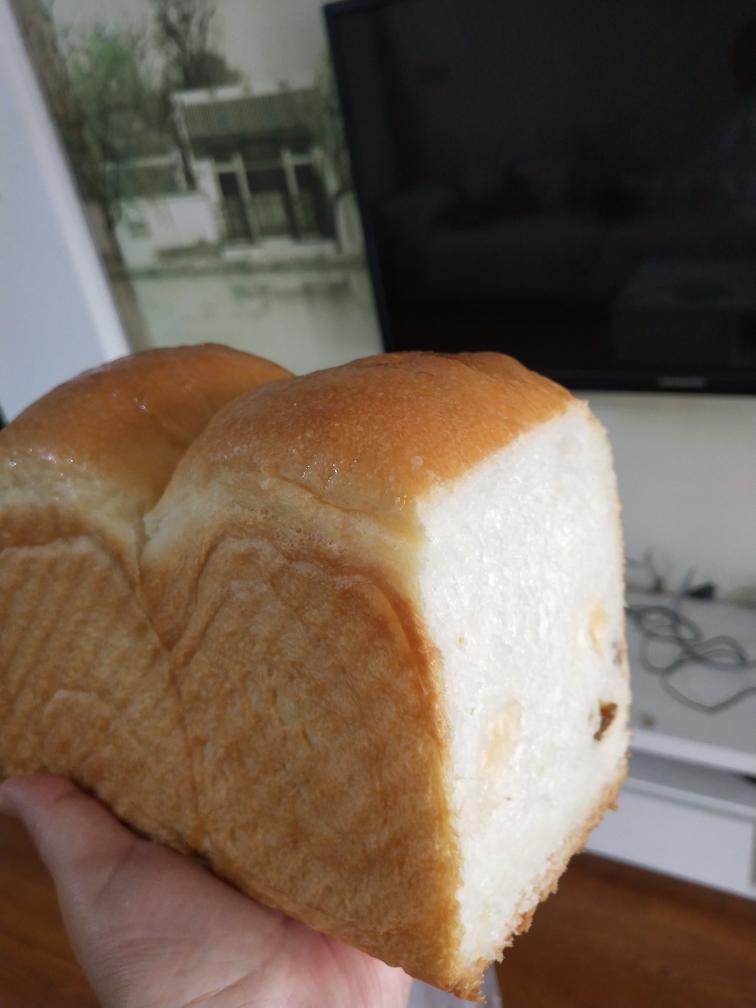 软到拿不起来的生吐司