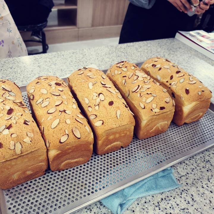 烘焙菜鸟实习生