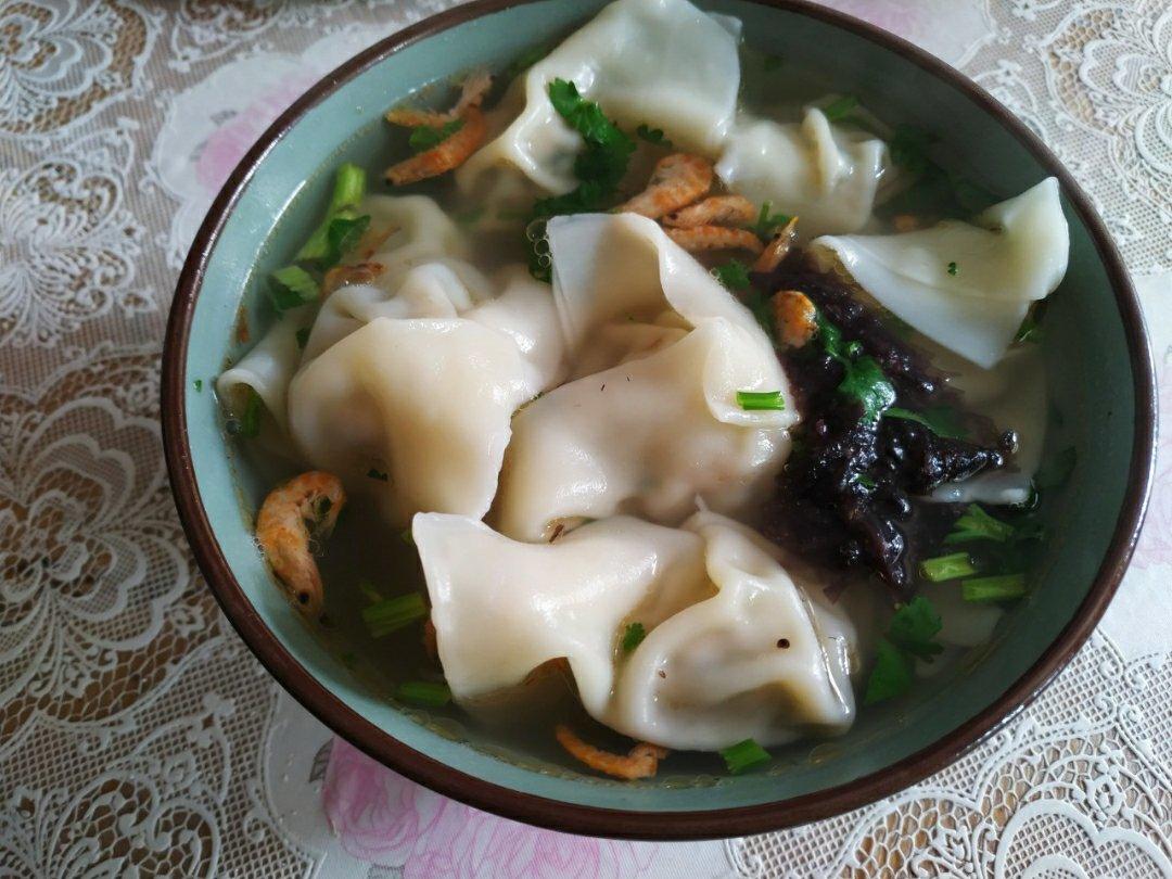 菜肉大馄饨