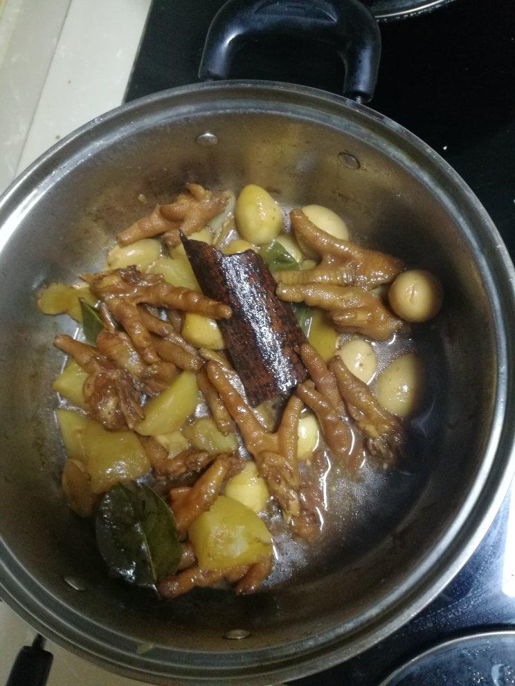 卤鸡爪