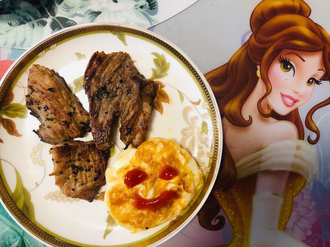 可爱的黑椒小猪排