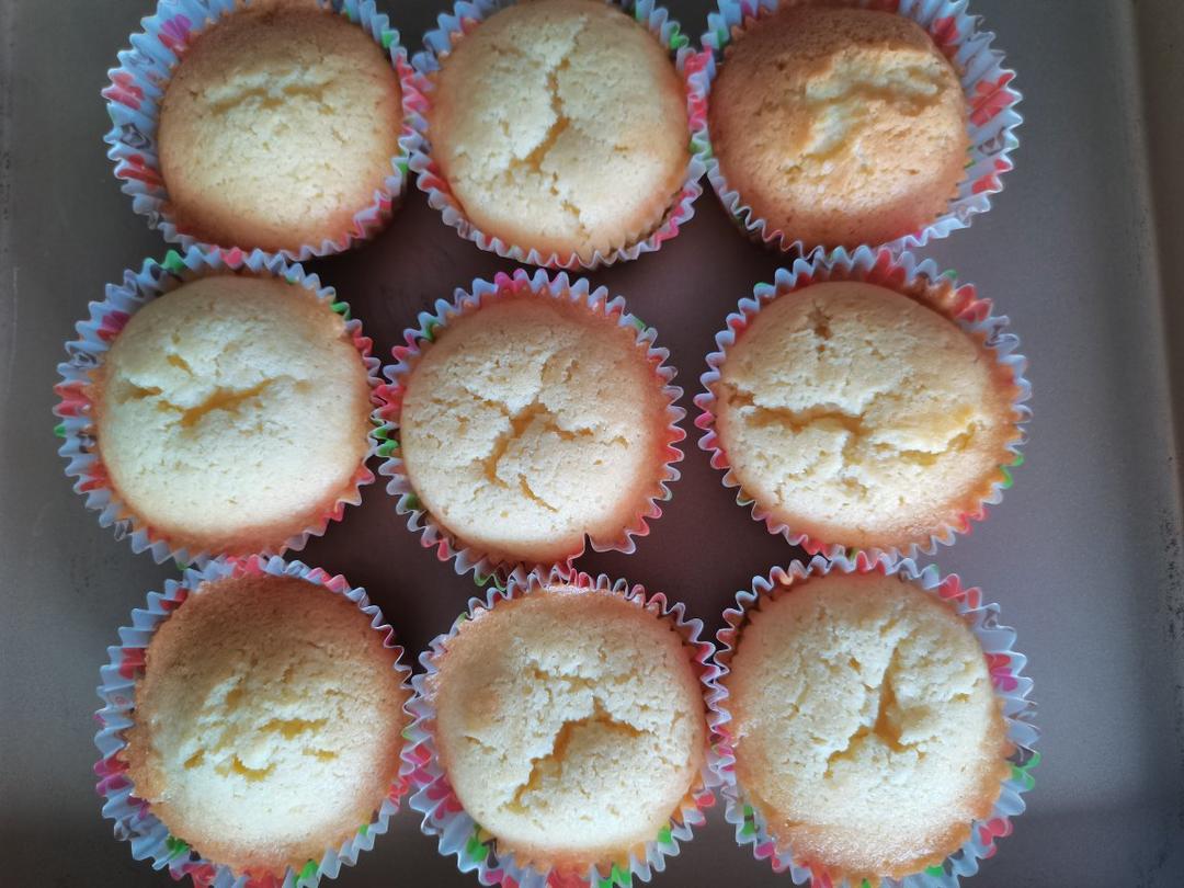 香草纸杯蛋糕 vanilla Cupcake