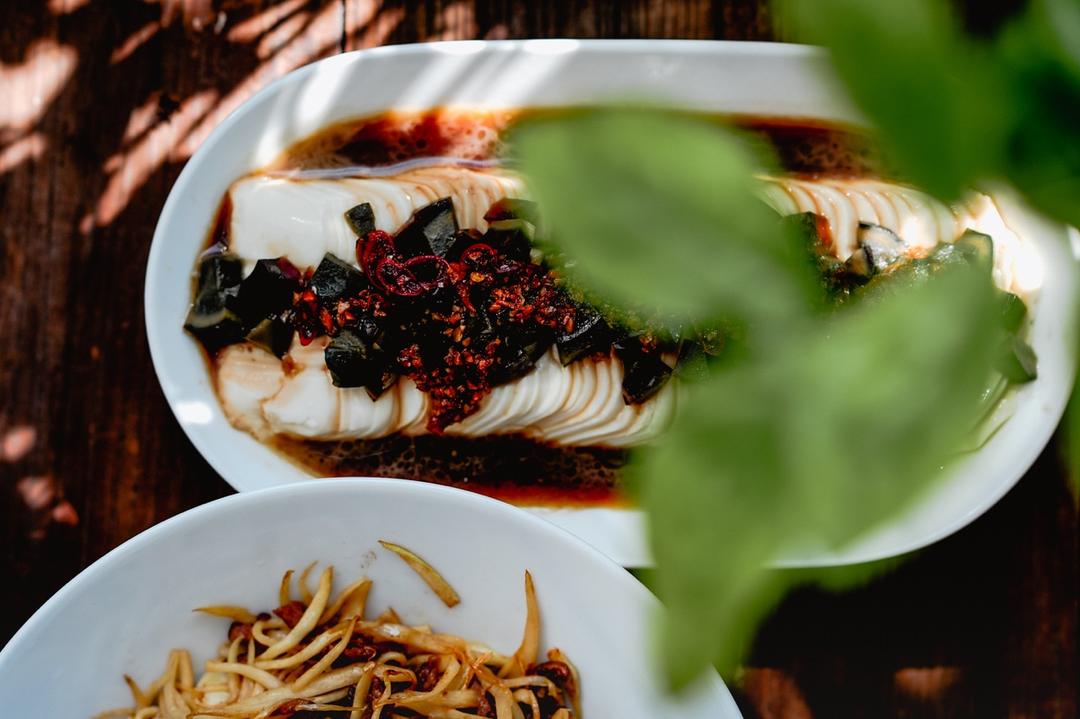 皮蛋拌豆腐（从这道菜说起，如何拌出好吃的凉拌菜）