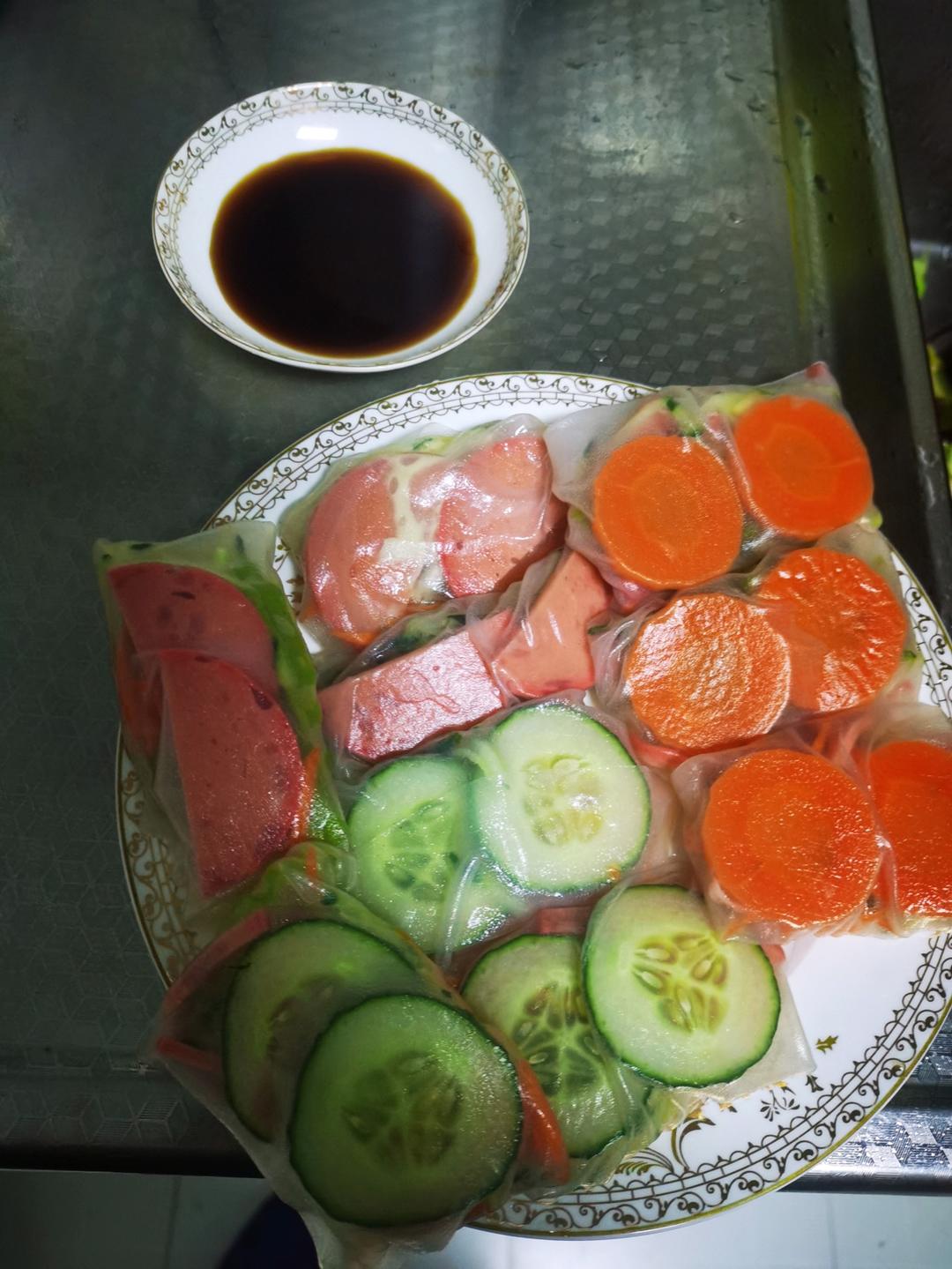 (好吃到停不下來的)正宗越南春卷 Spring Roll