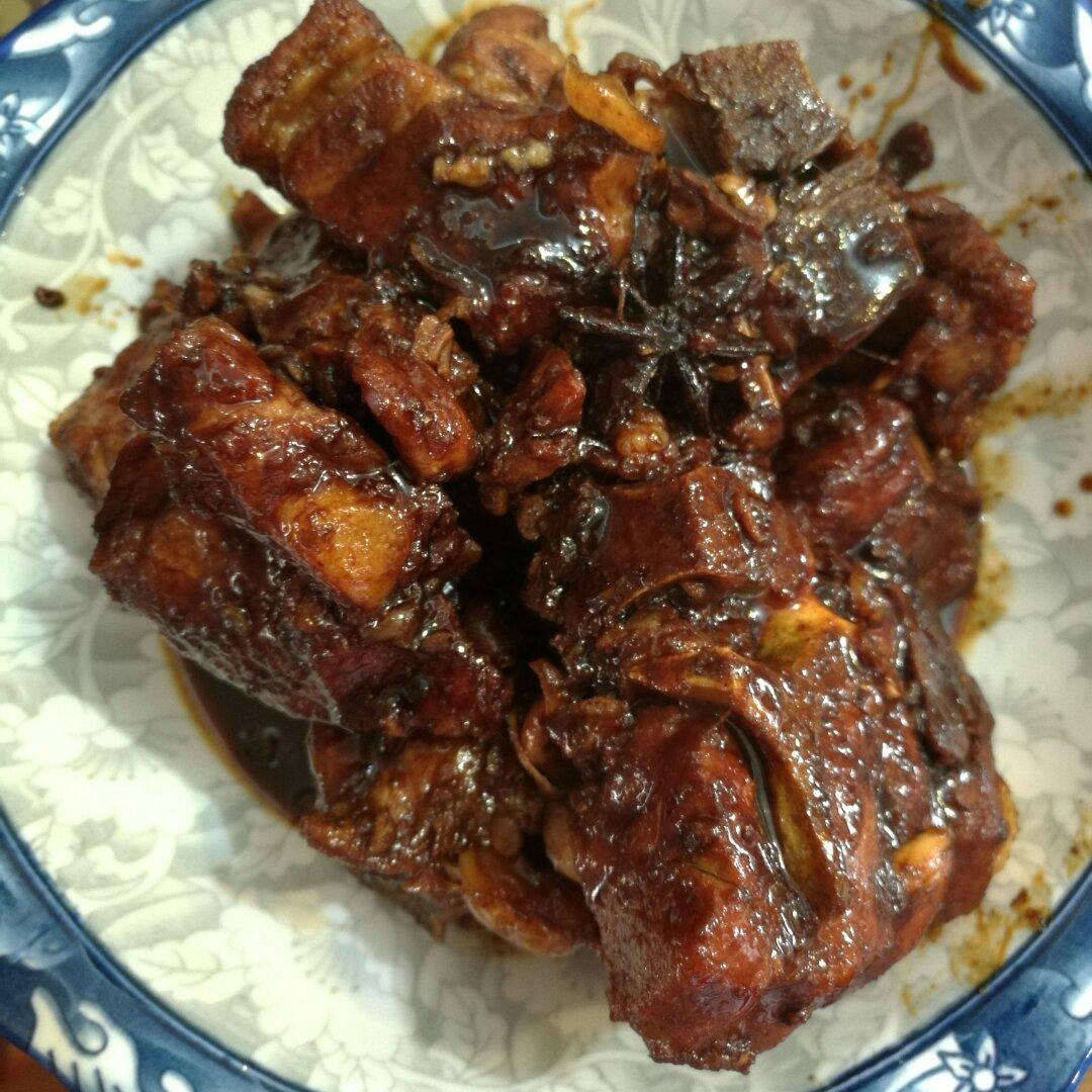 汤氏私房炖腔骨