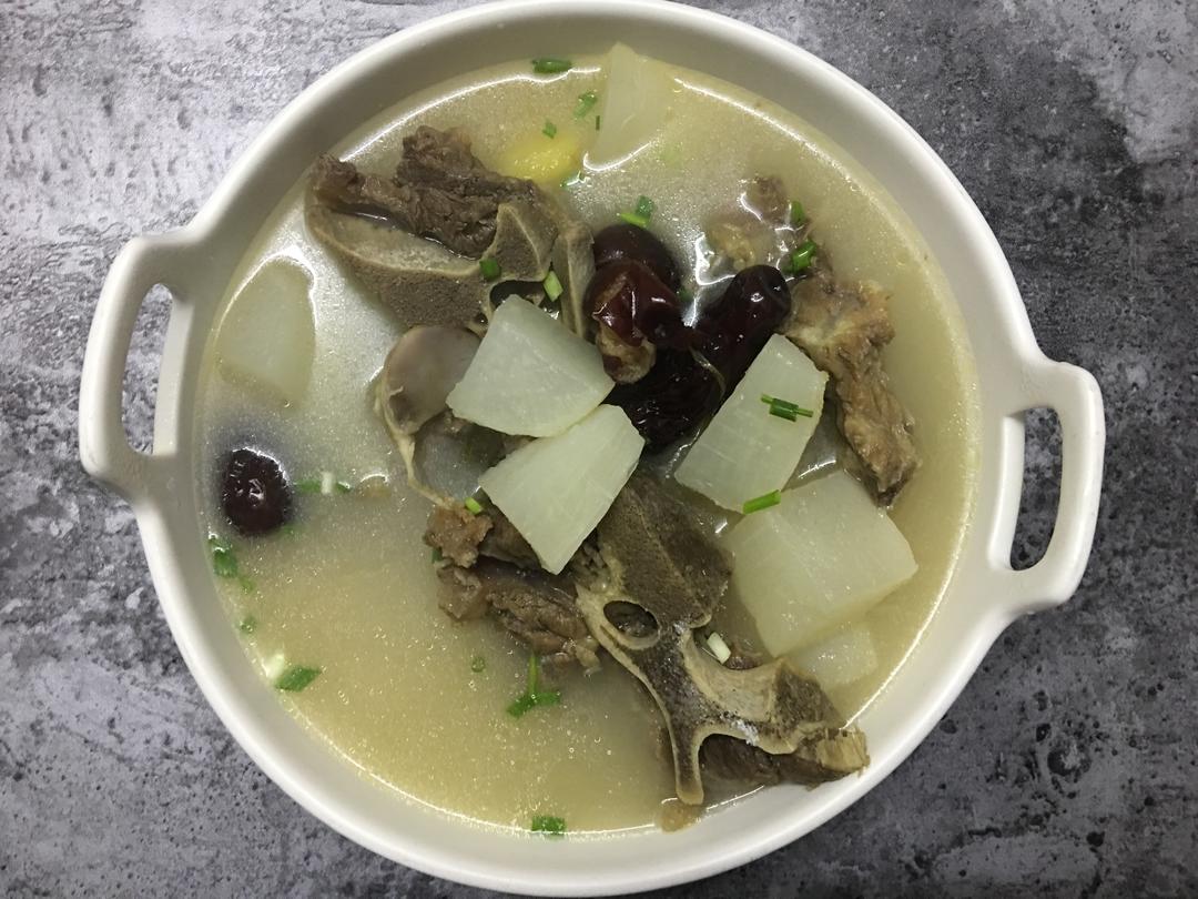 乐活教主的美食之——牛蝎子萝卜汤的做法