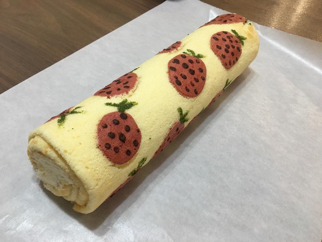 草莓蛋糕卷