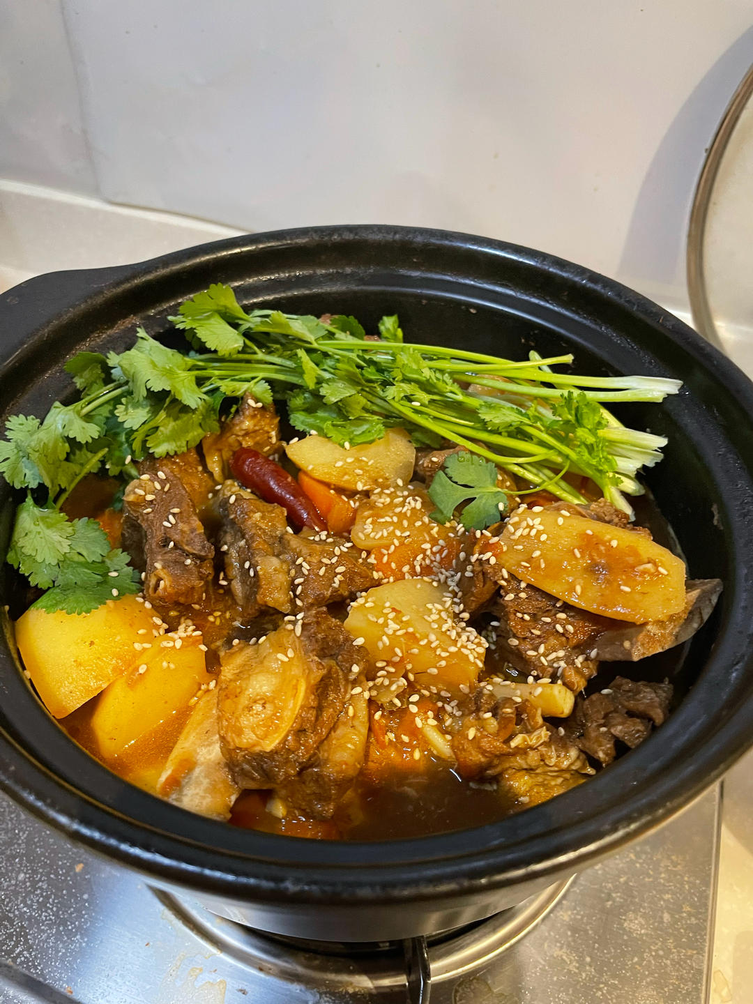 牛肋排炖胡萝卜土豆蕃茄