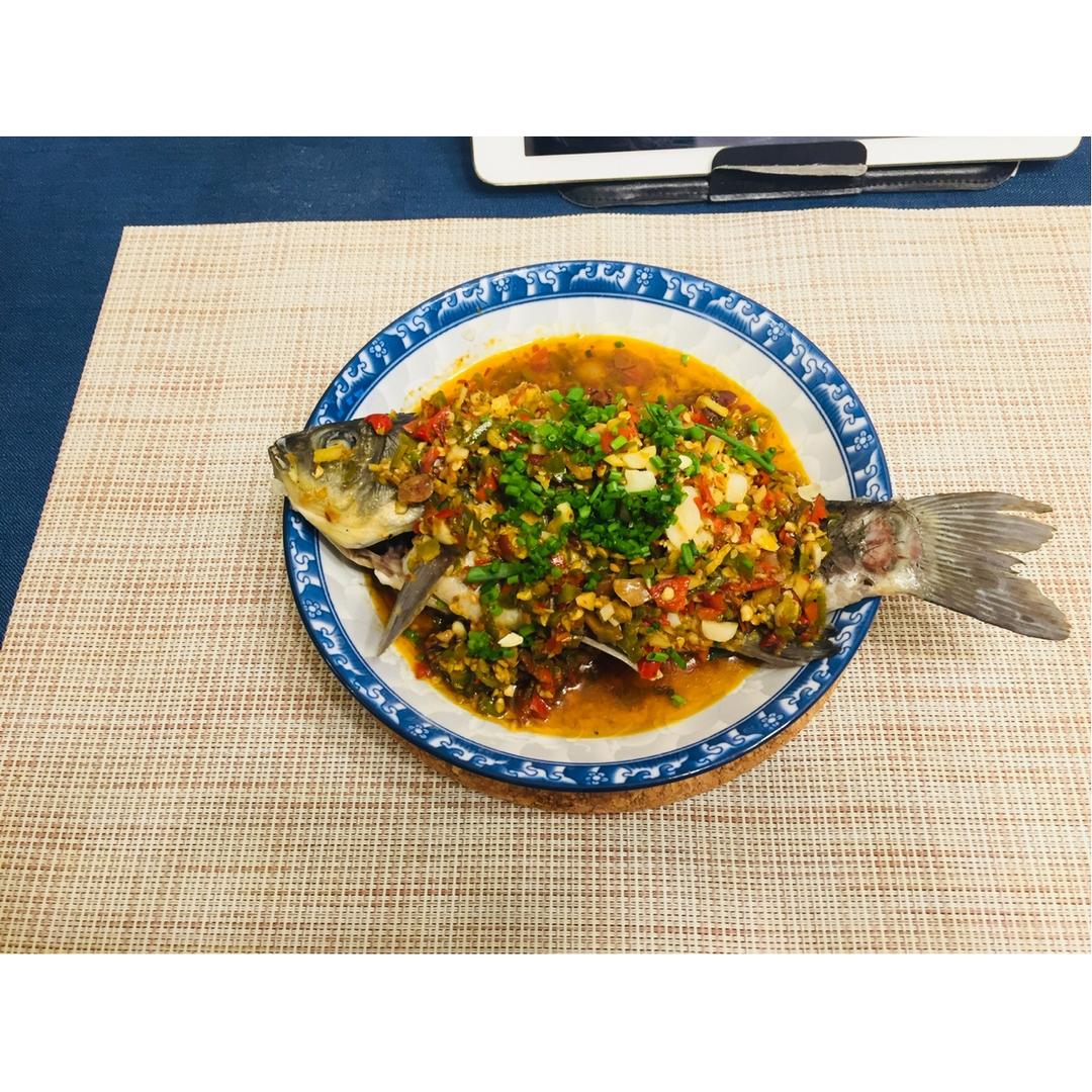 剁椒鲫鱼