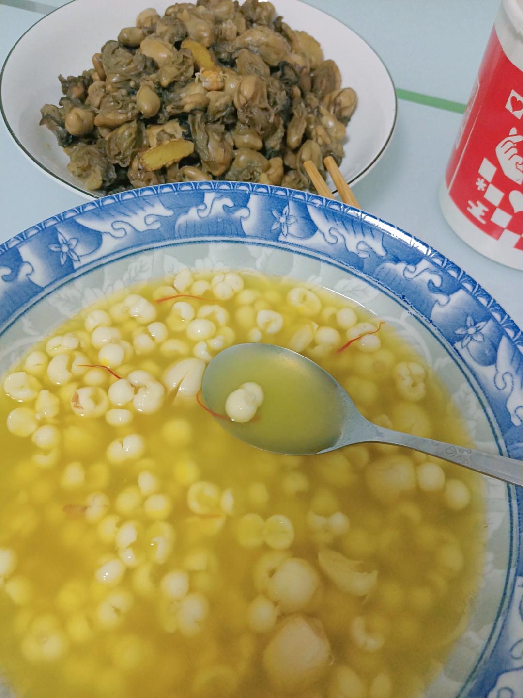 百合鸡头米绿豆汤
