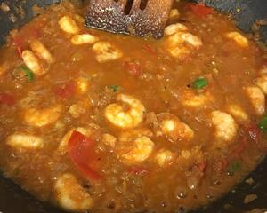 Pooja's Prawn Curry的做法 步骤4