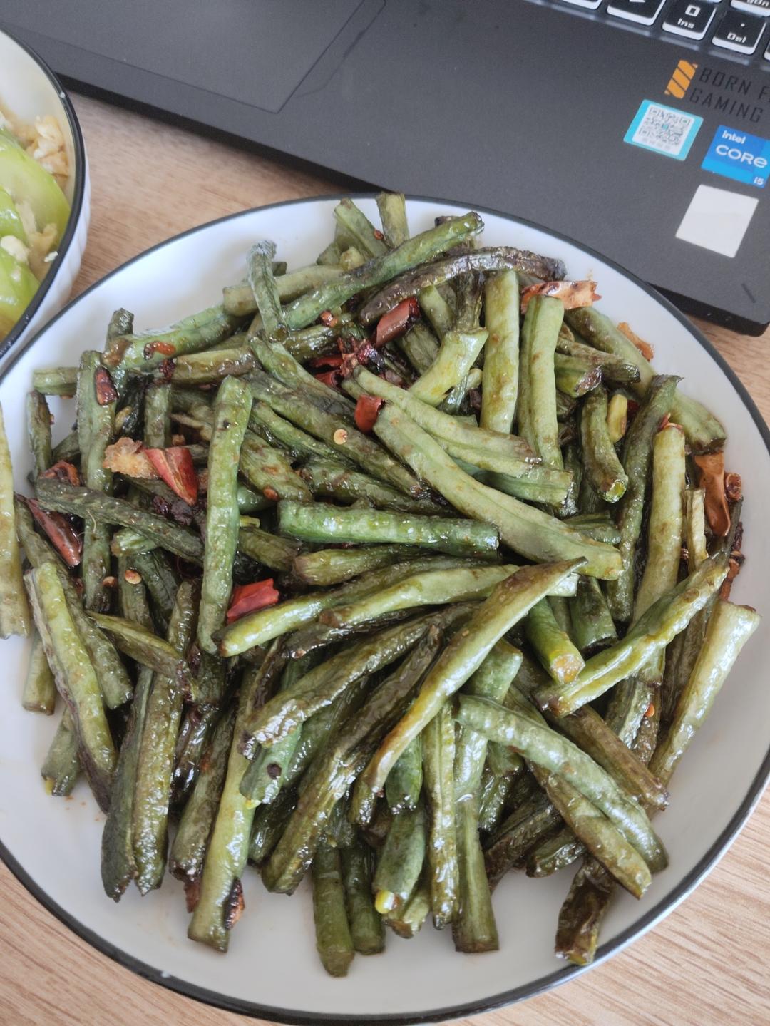 超好吃的干煸豆角