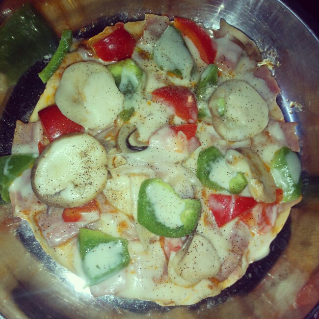 平底锅脆底香肠披萨