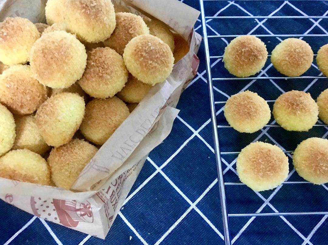 【视频】椰蓉小酥球（消耗蛋黄）童年美食