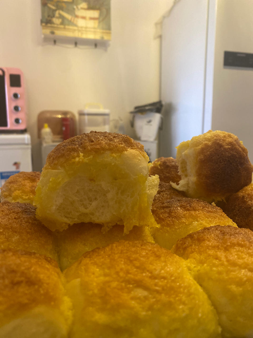 椰蓉小餐包。柔软拉丝，椰香浓郁