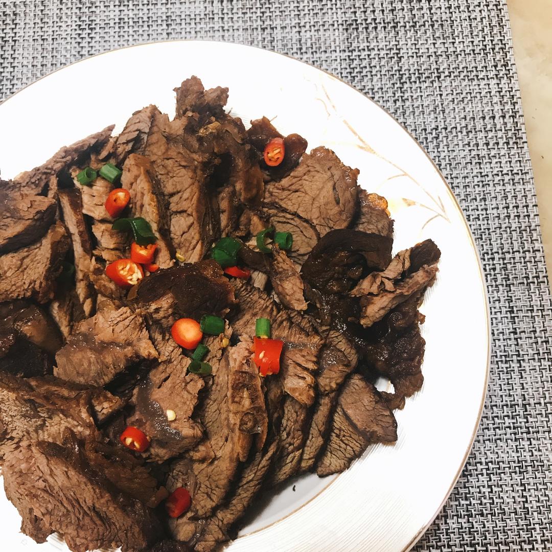 C记卤牛腱（可能是最简单的卤制法）